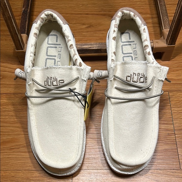 Hey Dude Men's Wally Stretch Ivory Shoes NWT 2022 - Picture 4 of 7